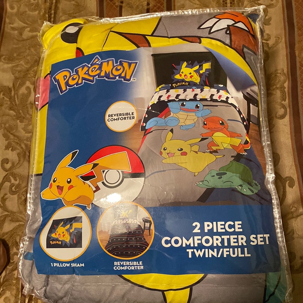 Pokémon 2 piece comforter set twin/full